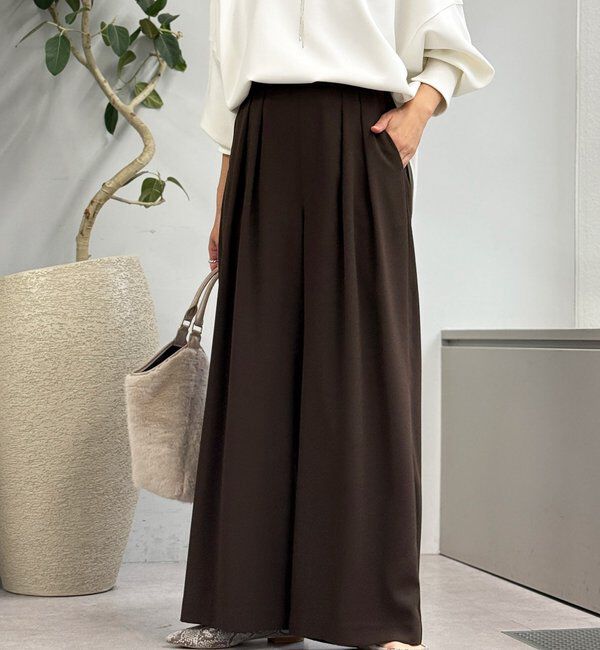  「【ウォッシャブル】【シーズンレスで使える】タックワイドスラックス」|チノ|