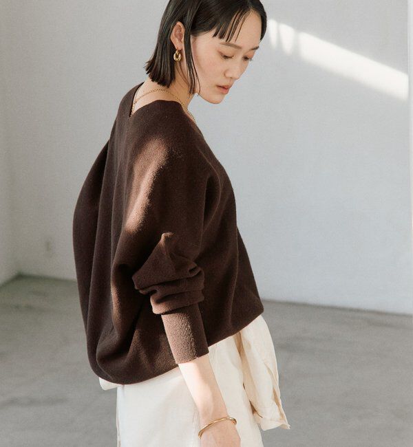  「【リバイバル/新色追加/7色展開】ウール100NEWバックボリュームニット」|ニット・セーター|