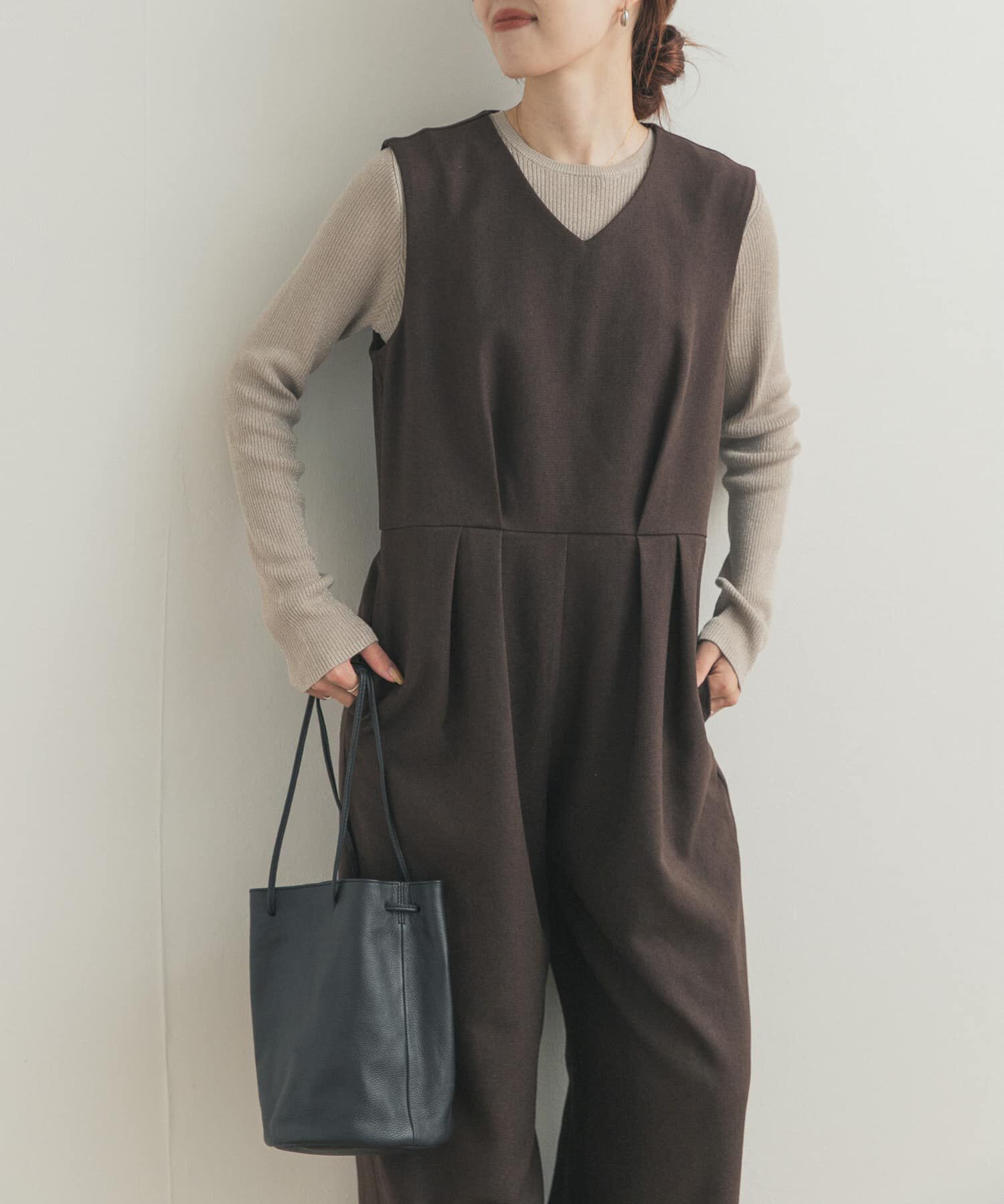 URBAN RESEARCH DOORS「Vネックオールインワン」|ワンピース|