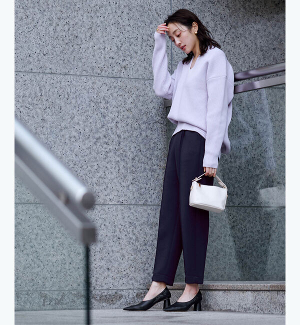 ur's「【井川沙耶香さんコラボアイテム】ダンボールコクーンパンツ」|スラックス|