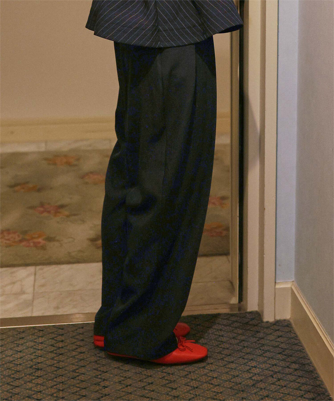 titivate「インタックセンタープレスワイドパンツ」|スラックス|