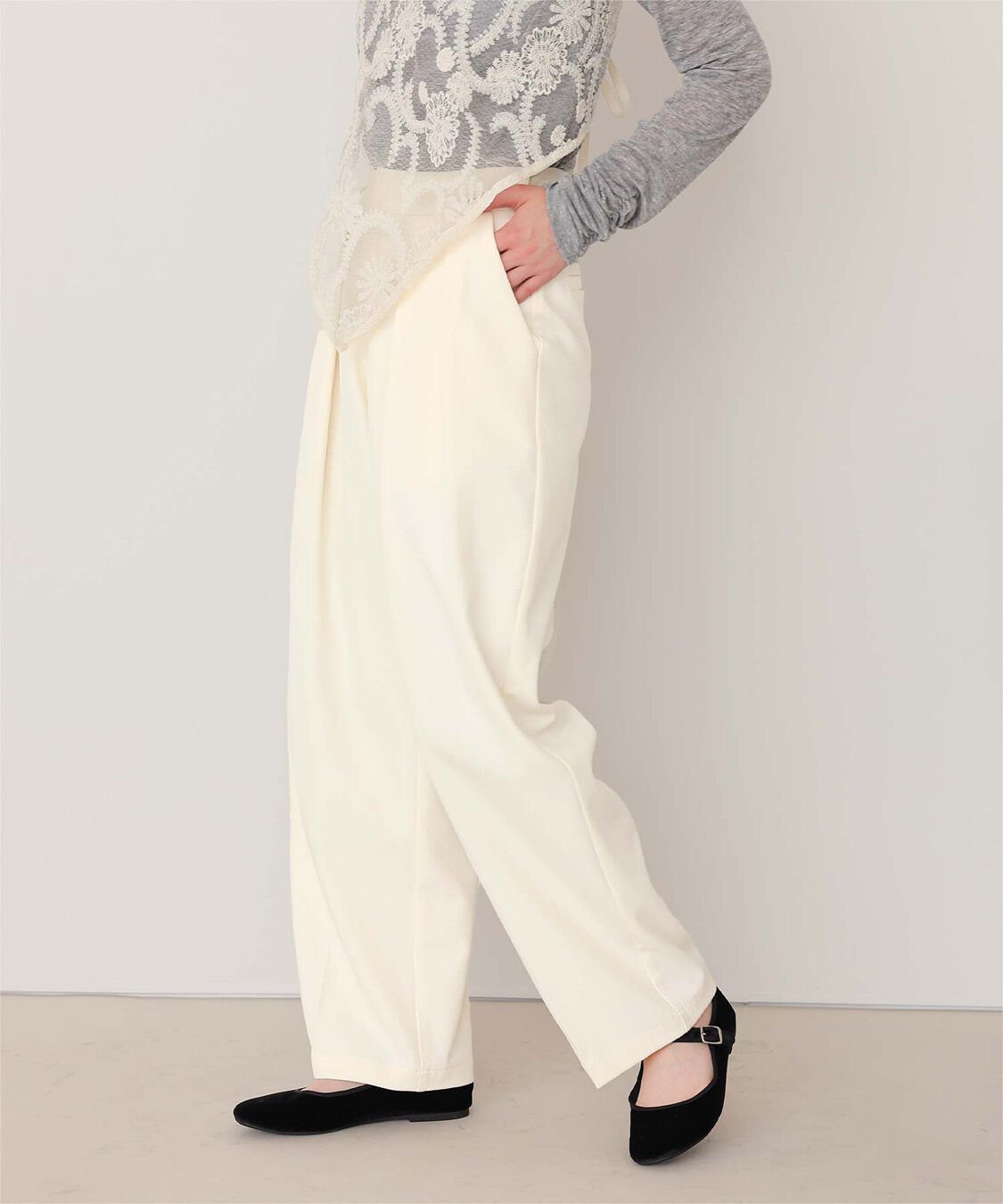 titivate「インタックセンタープレスワイドパンツ」|スラックス|