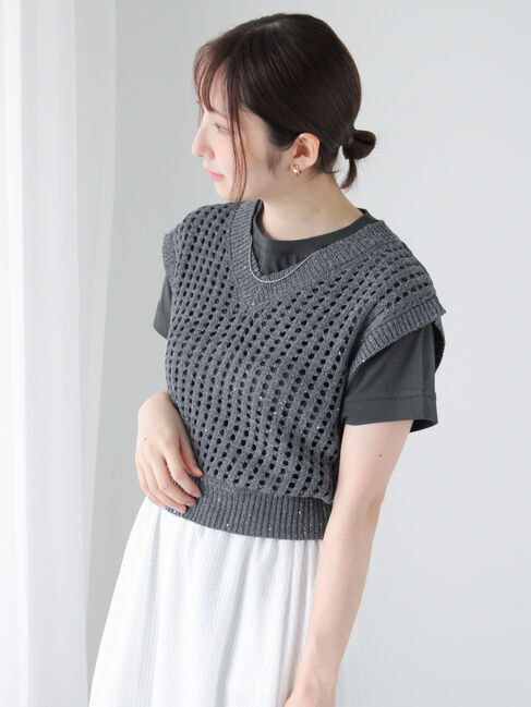Te chichi TERRASSE「スパンコールメッシュVネックベスト」|ニット・セーター|
