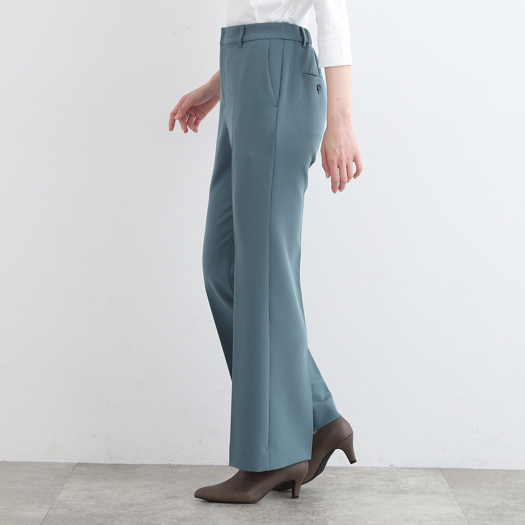 INDIVI「【新作！褒められパンツ／洗える／高ストレッチ】セミフレアパンツ」|その他|