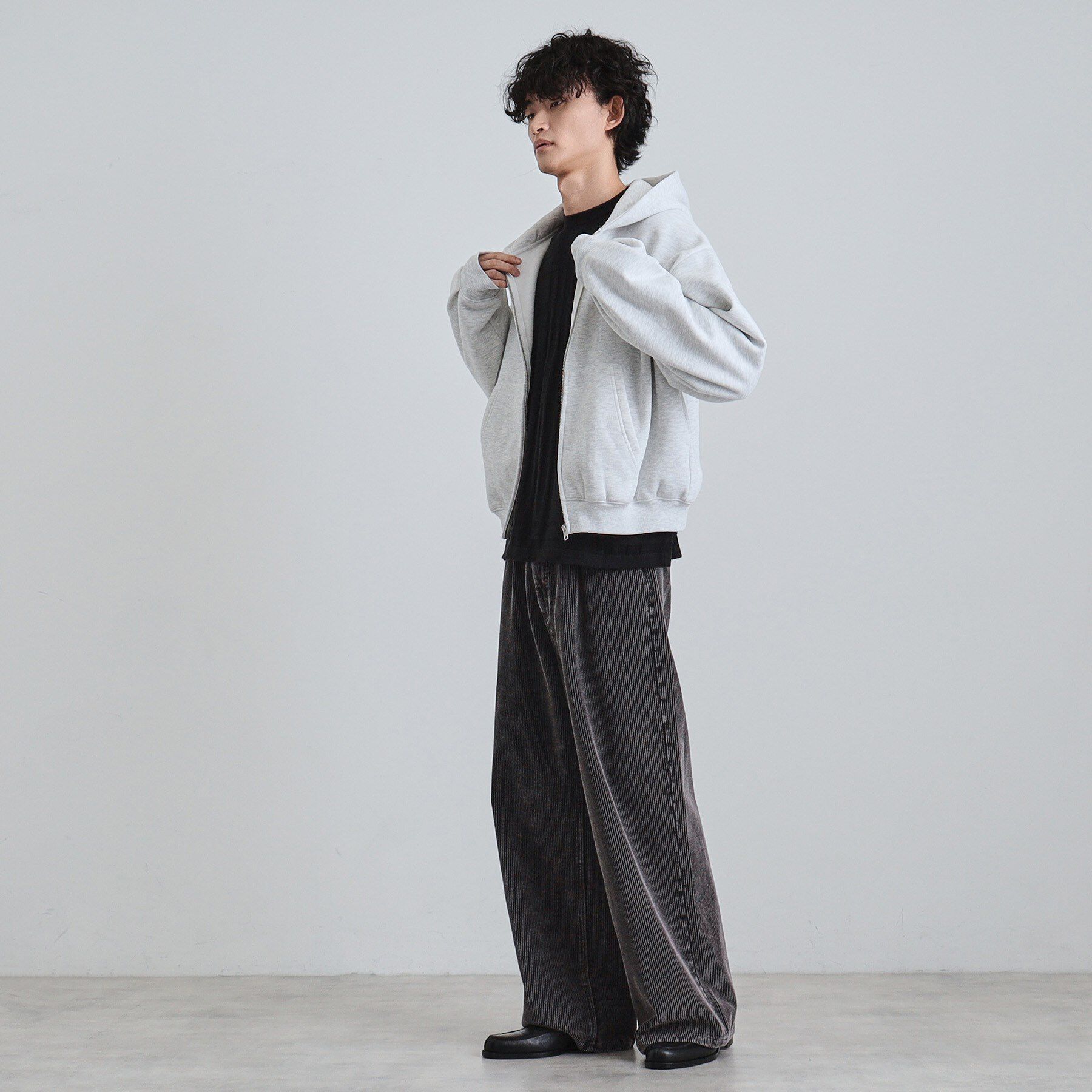 tk.TAKEO KIKUCHI「ボリュームスリーブジップパーカ」|パーカー|