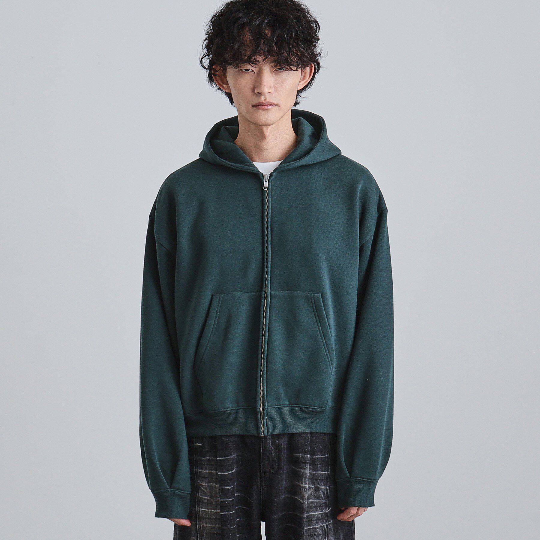 tk.TAKEO KIKUCHI「ボリュームスリーブジップパーカ」|パーカー|