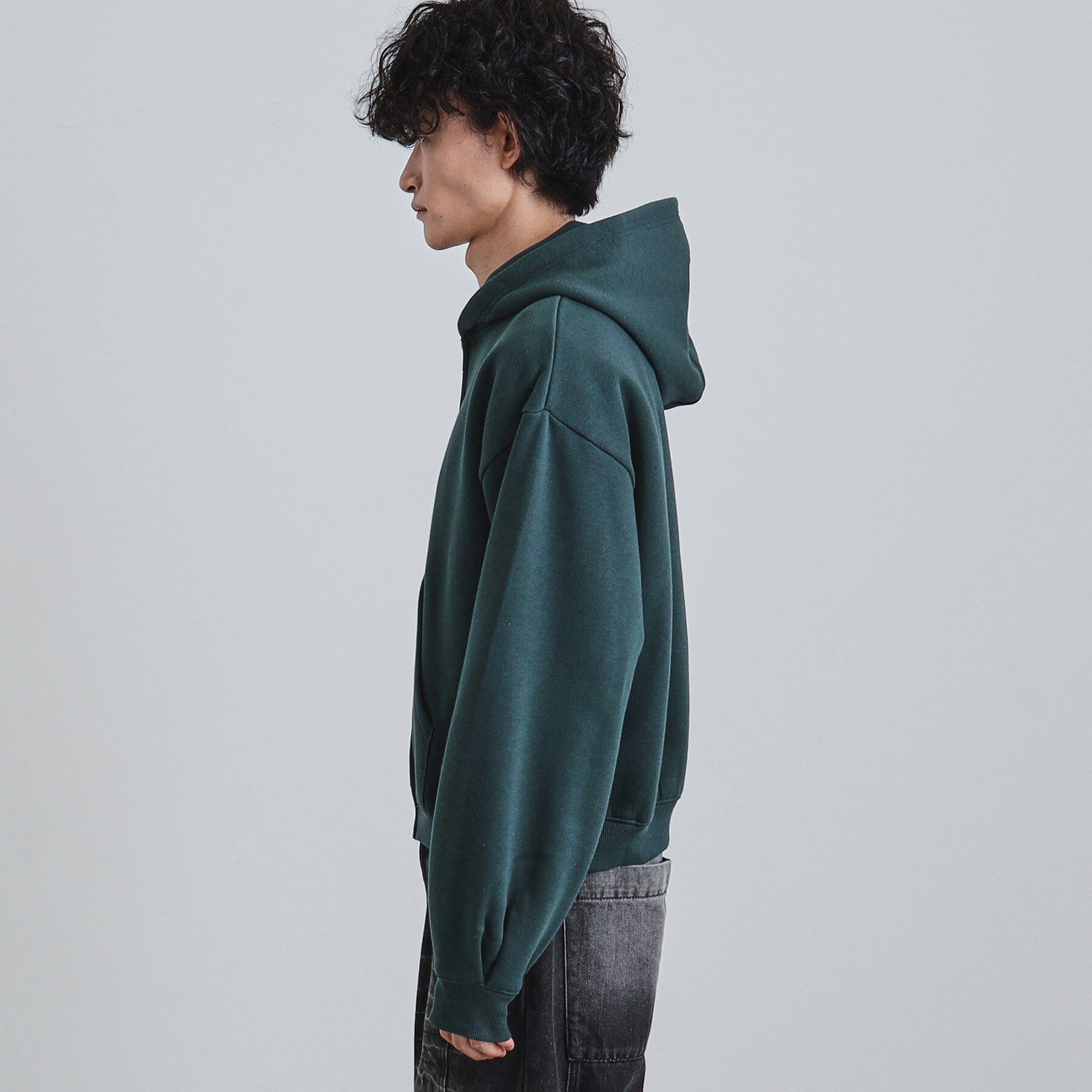 tk.TAKEO KIKUCHI「ボリュームスリーブジップパーカ」|パーカー|