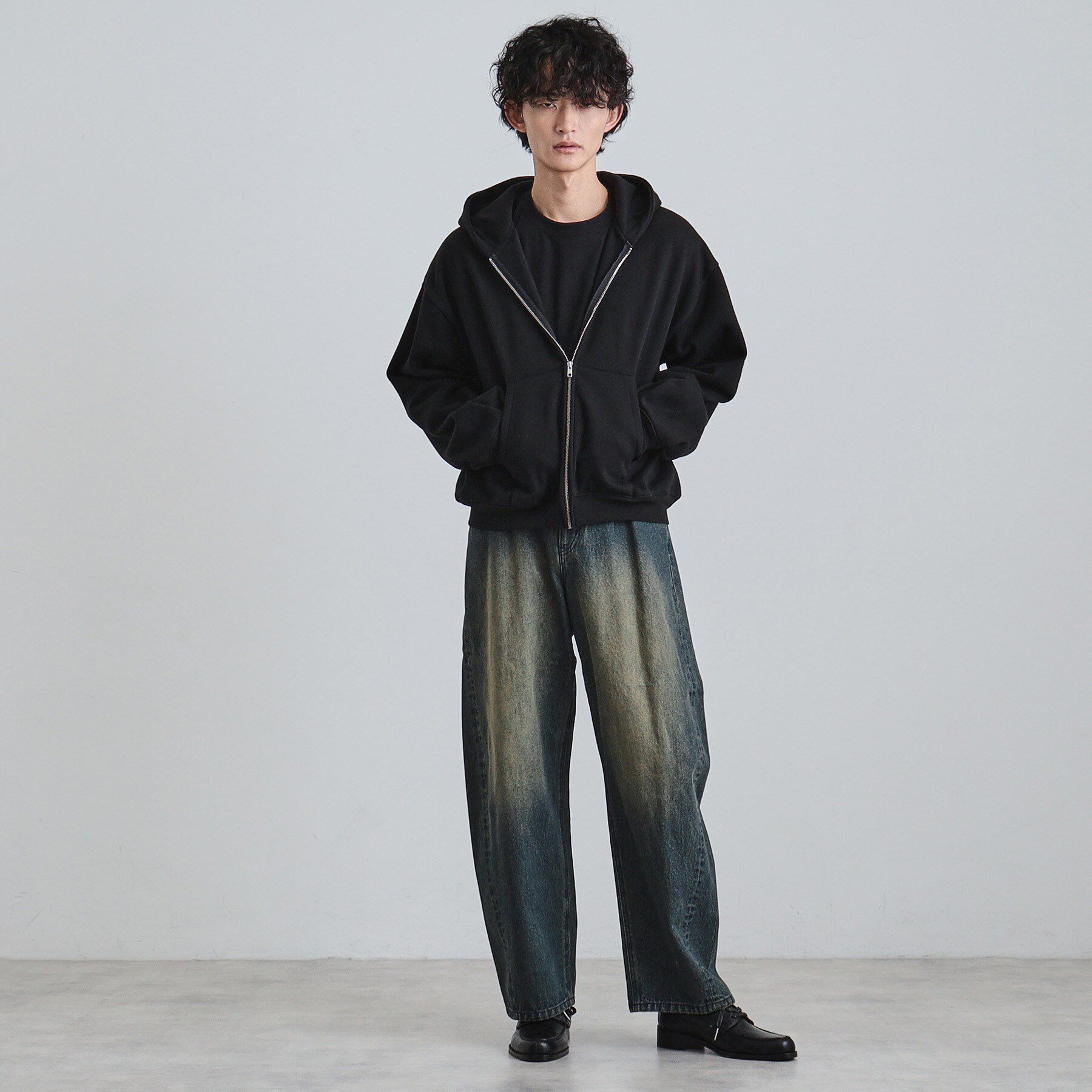 tk.TAKEO KIKUCHI「ボリュームスリーブジップパーカ」|パーカー|