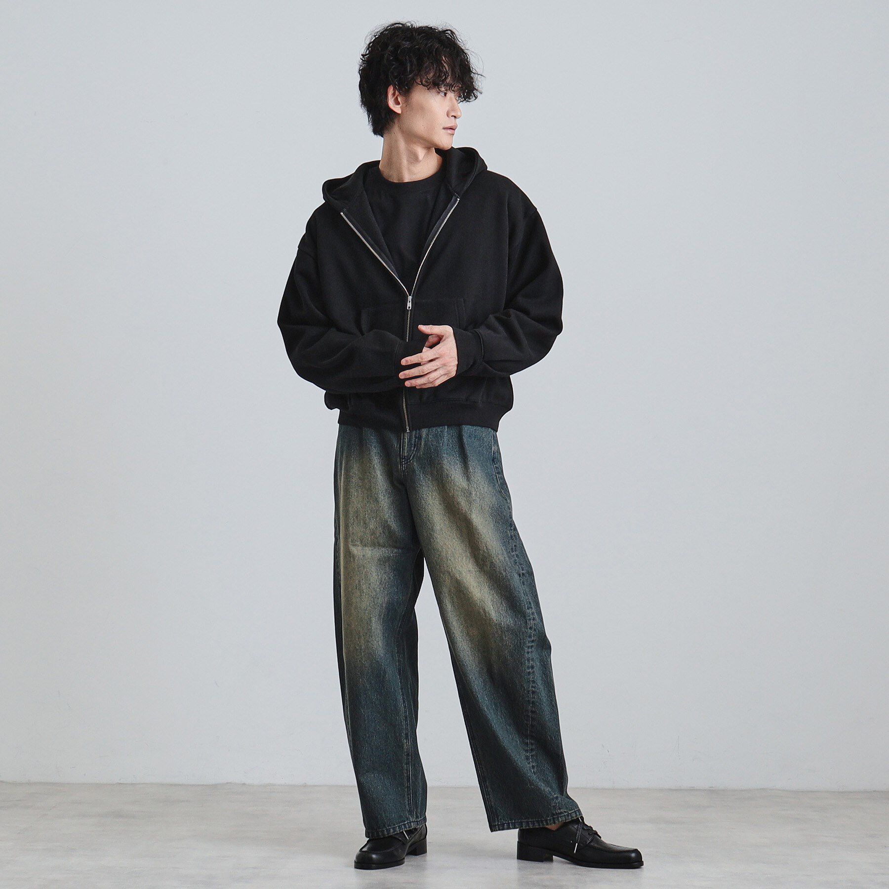 tk.TAKEO KIKUCHI「ボリュームスリーブジップパーカ」|パーカー|