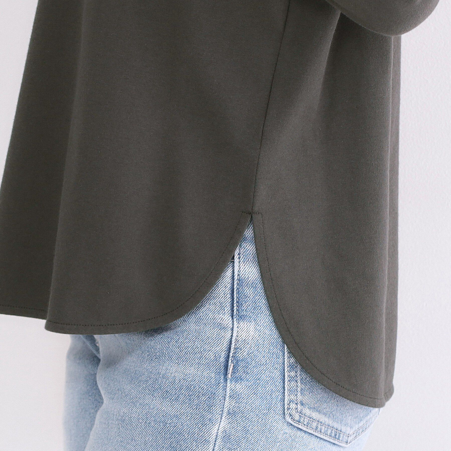 OPAQUE.CLIP「ロゴプリントロングTシャツ【洗濯機OK】」|Tシャツ・カットソー|