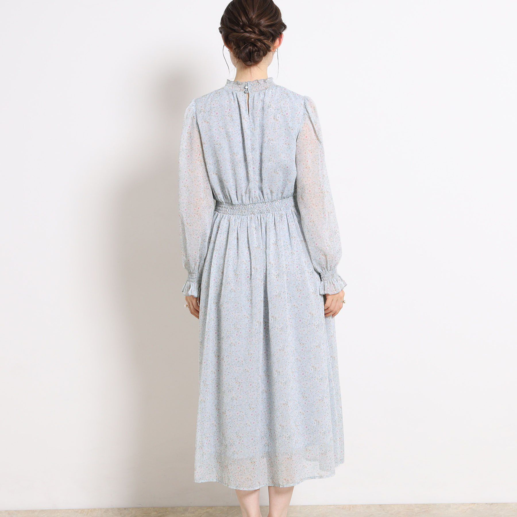 Couture broach「【洗える・着映え】楊柳小花シャーリングワンピース」|ワンピース|