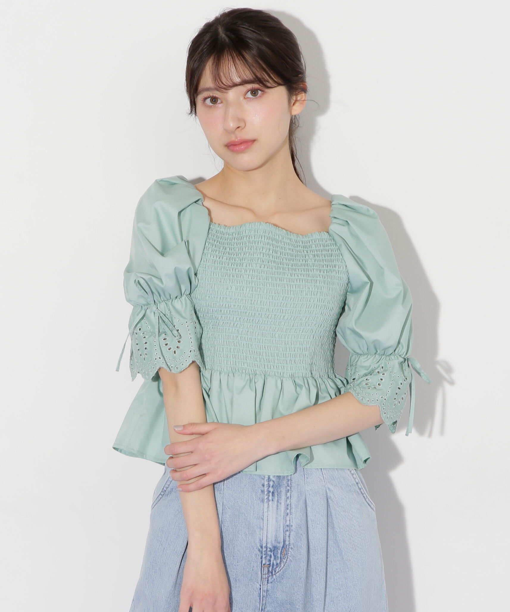 「エンブロイダリーパフブラウス」|シャツ・ブラウス|