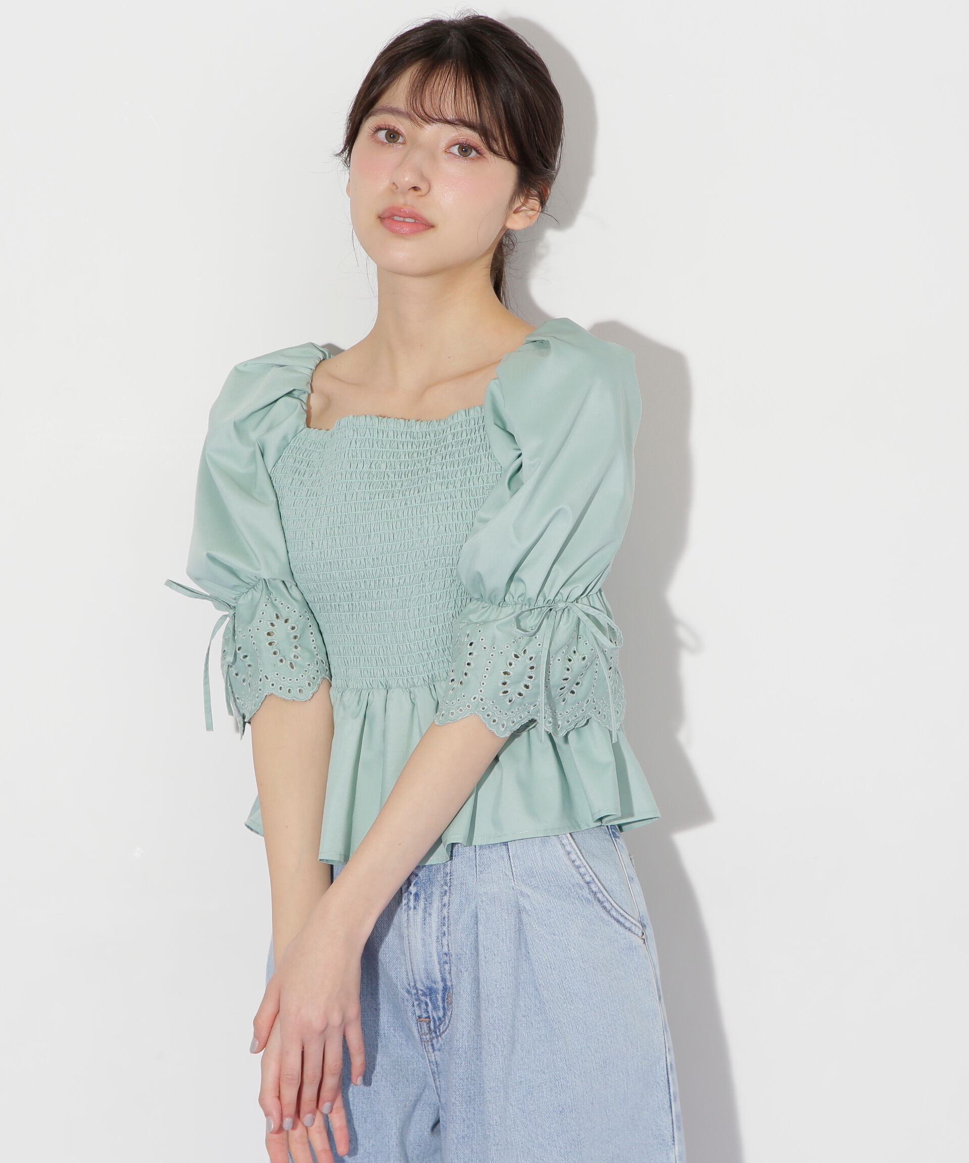  「エンブロイダリーパフブラウス」|シャツ・ブラウス|