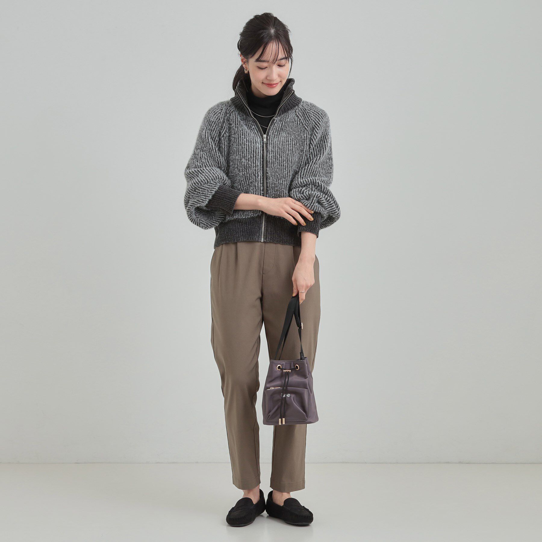 SHOO･LA･RUE「大人カジュアルスタイルに フェザーストライプモールブルゾン」|ブルゾン・スタジャン|