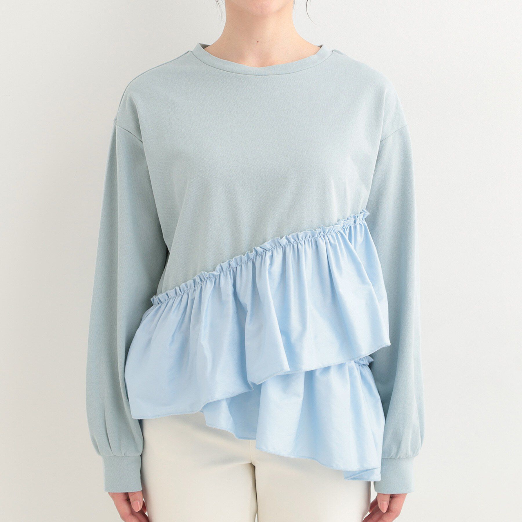 SHOO･LA･RUE「【洗濯機可】ほんのり甘い アシンメトリーフリルの上品トップス」|パーカー|