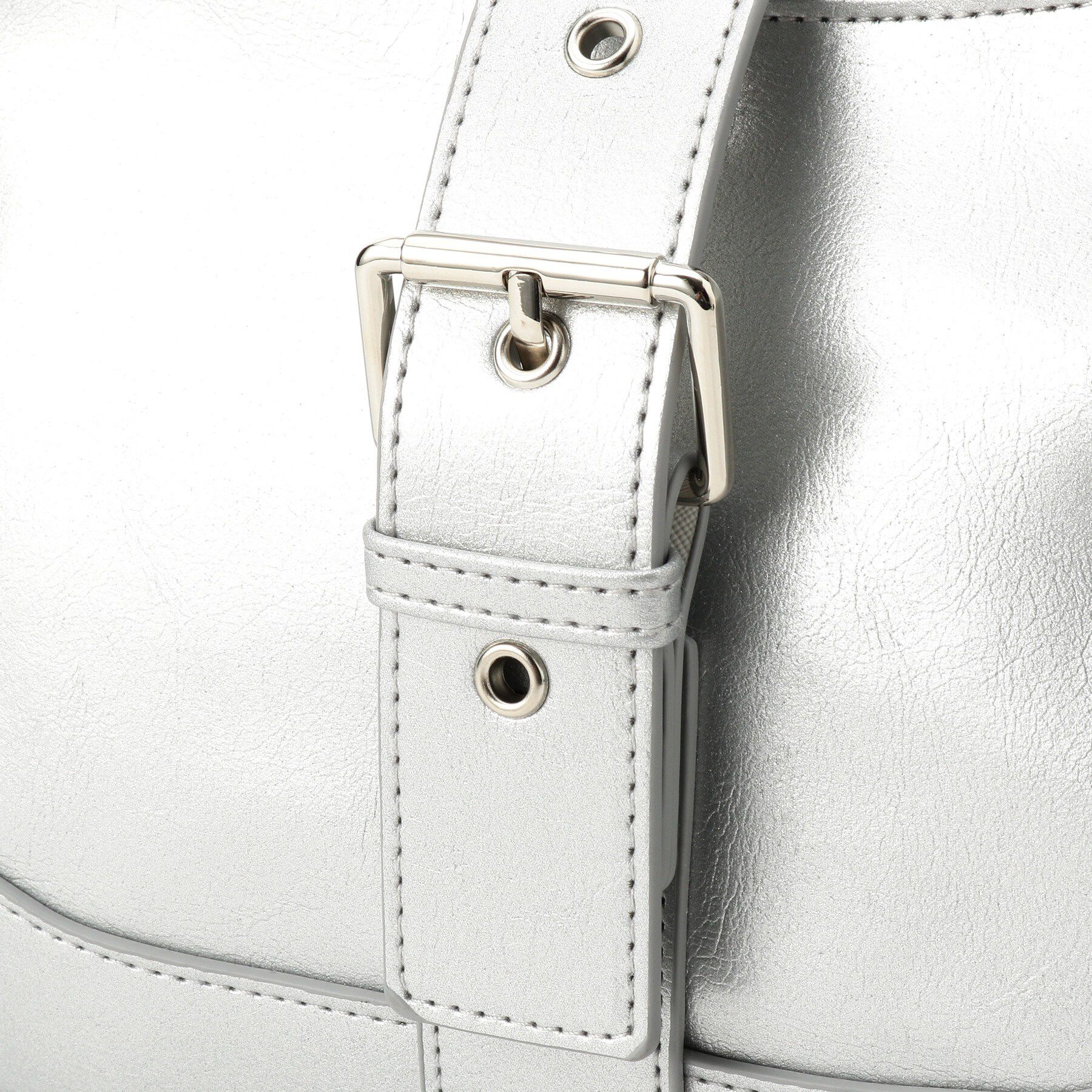 SHOO･LA･RUE「ベルトデザインショルダーバッグ」|ショルダー・メッセンジャー|