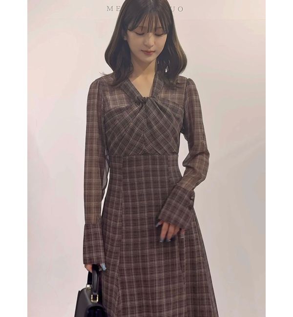 MERCURYDUO「ツイストネックロングスリーブワンピース」|ワンピース|