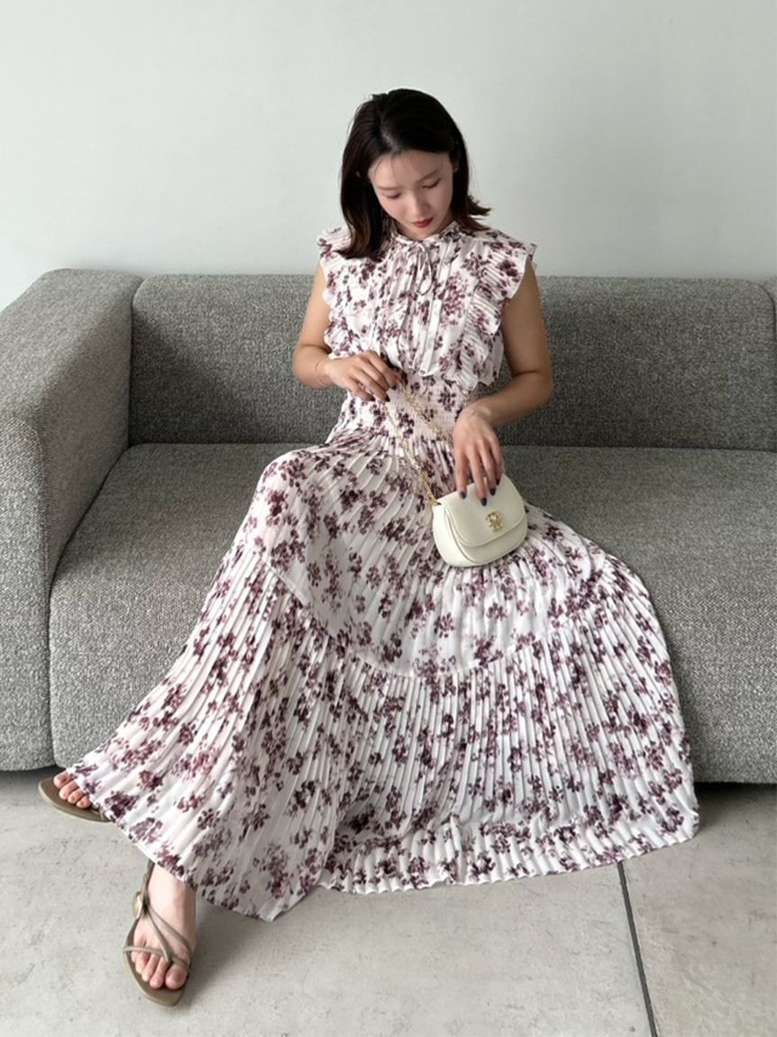 SNIDEL「【販路限定サイズあり】Sustainableフリルワンピース」|ワンピース|