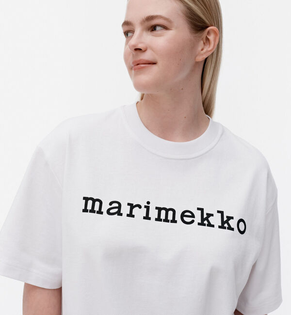 Marimekko「Veisto Logo Placement Tシャツ」|シャツ・ブラウス|