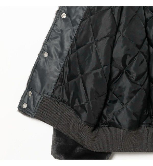 BEAMS「ワイドフィット フェイクファー バーシティ ジャケット」|ブルゾン・スタジャン|