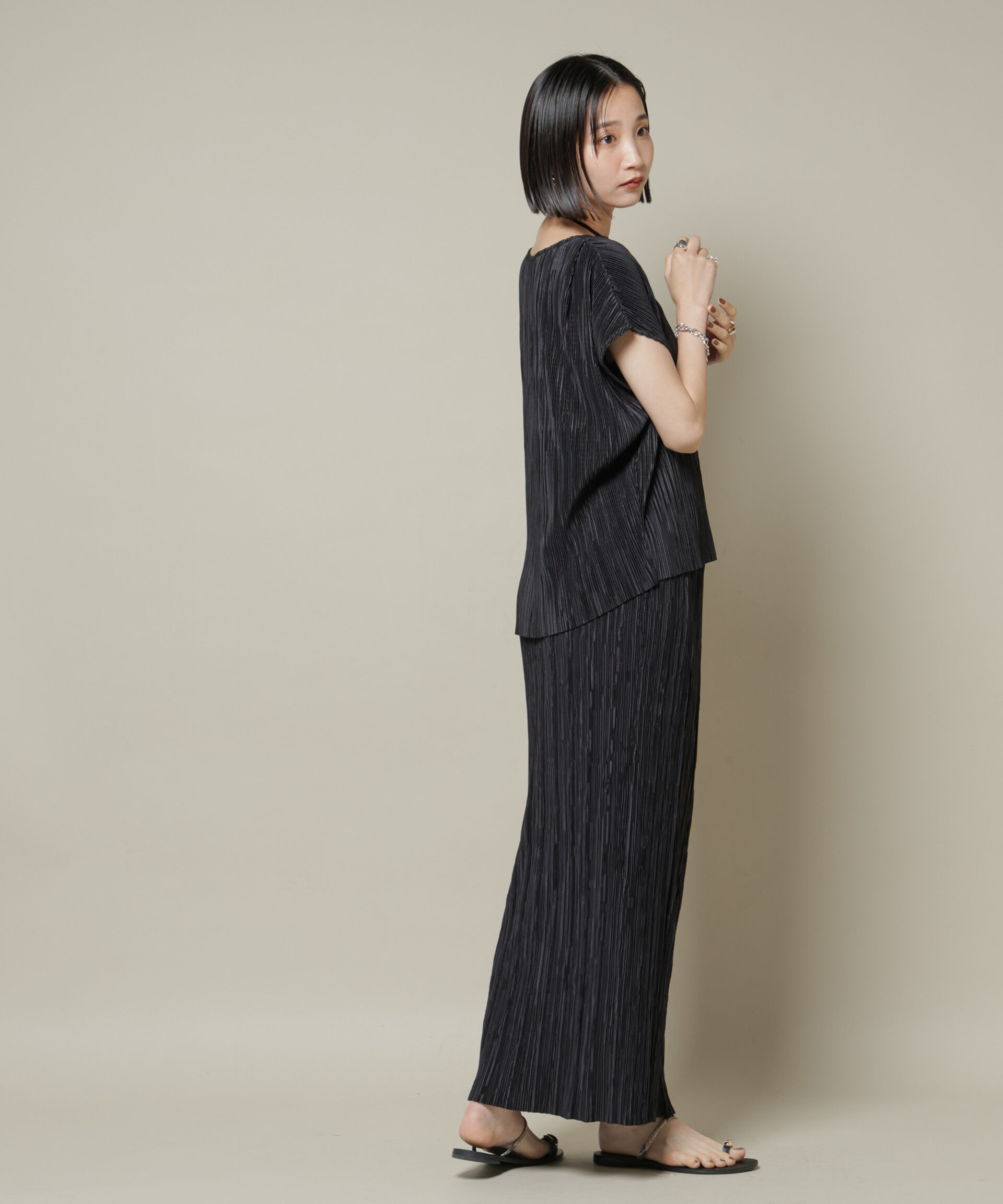 nano･universe「ランダムプリーツカットナロースカート(セットアップ可)」|スカート|