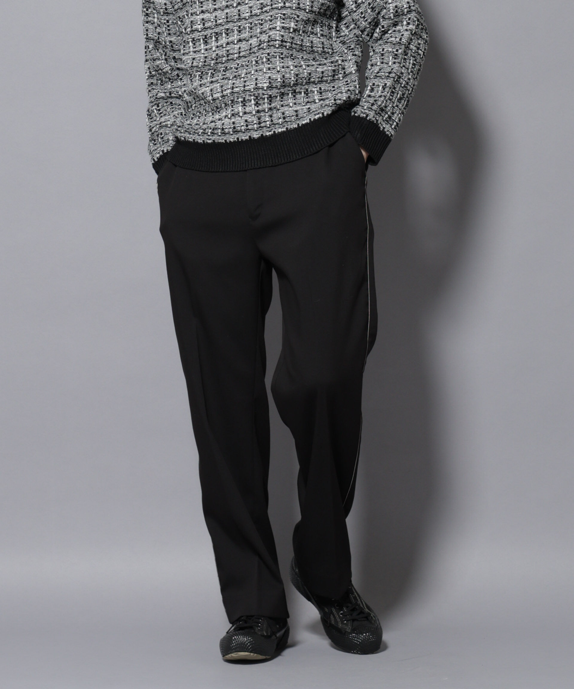 nano･universe「ウォーム側章ストレートスラックス」|チノ|