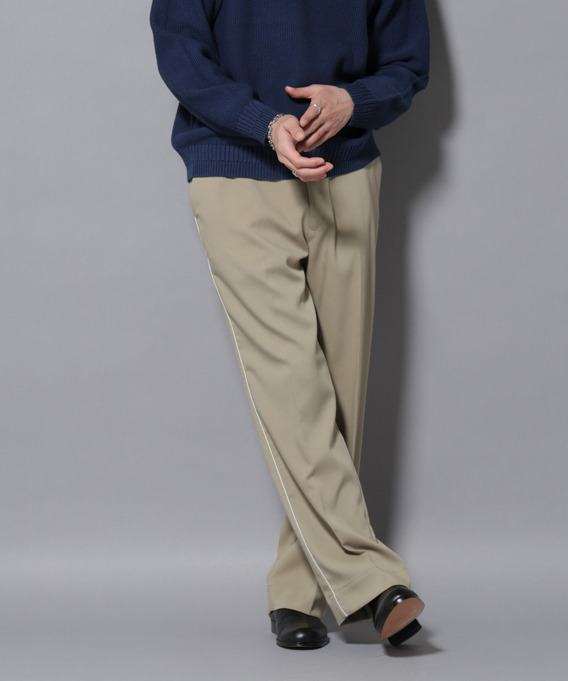 nano･universe「ウォーム側章ストレートスラックス」|チノ|