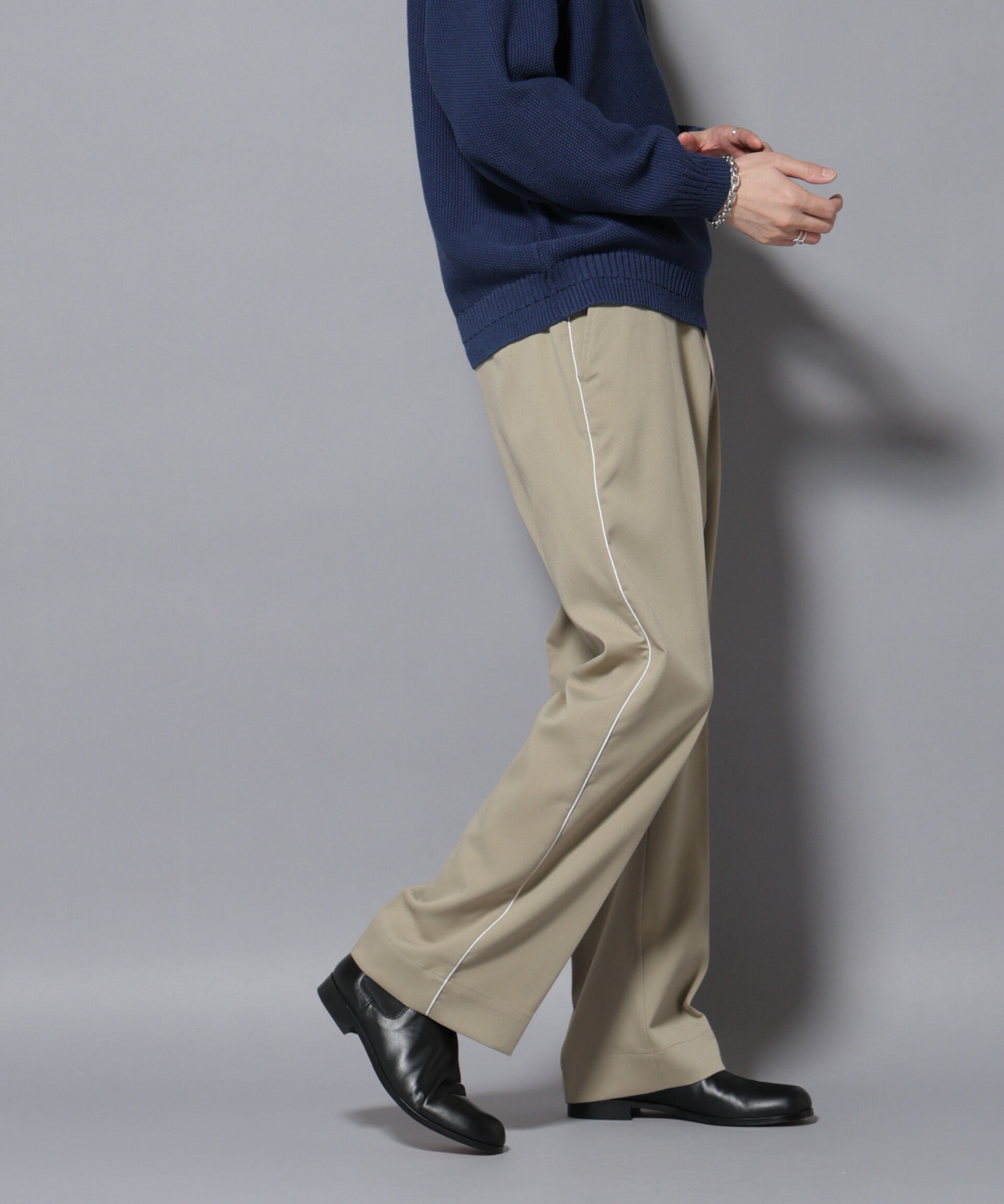 nano･universe「ウォーム側章ストレートスラックス」|チノ|