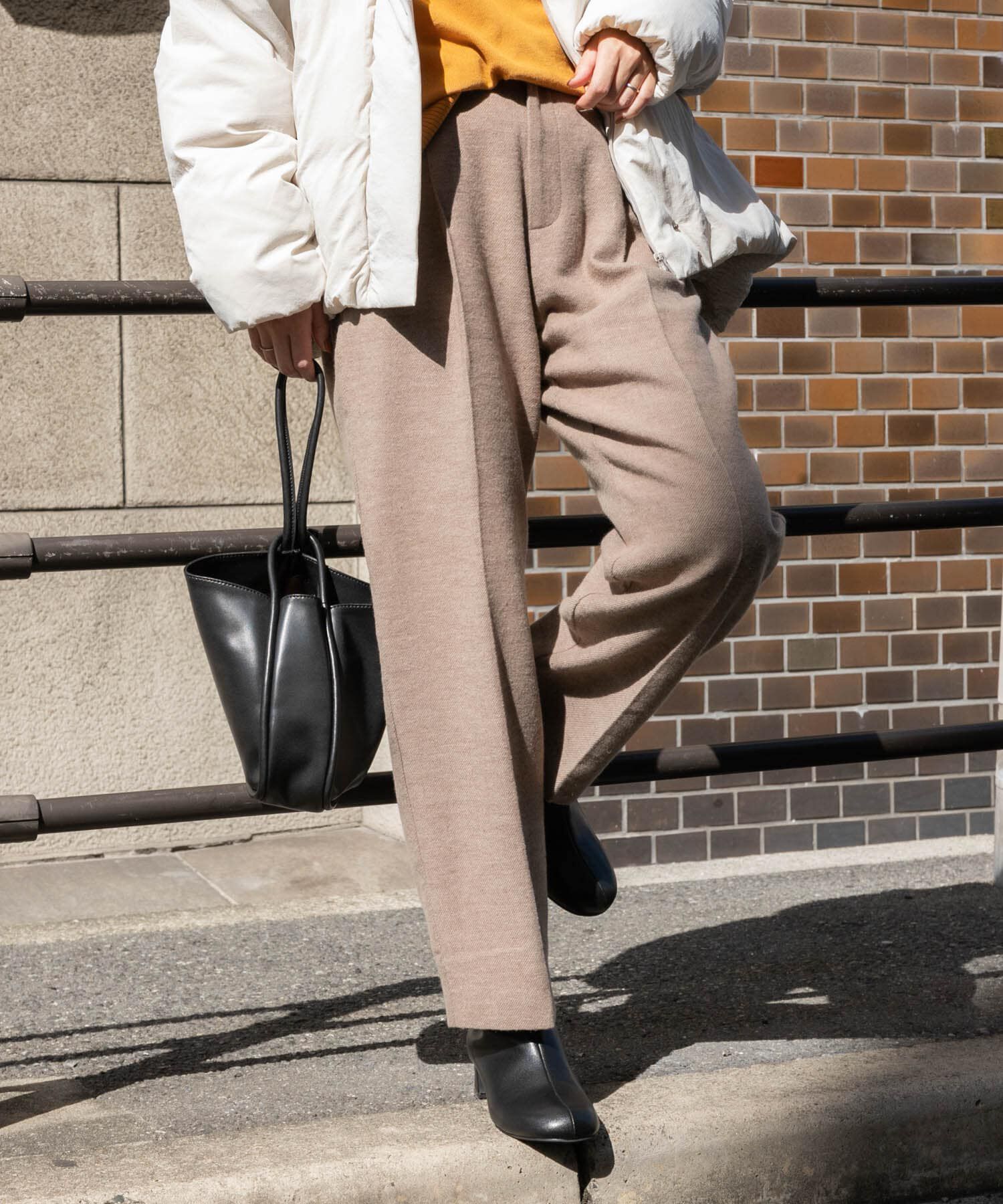 URBAN RESEARCH DOORS「ウールミックストラウザー」|その他|ベージュ