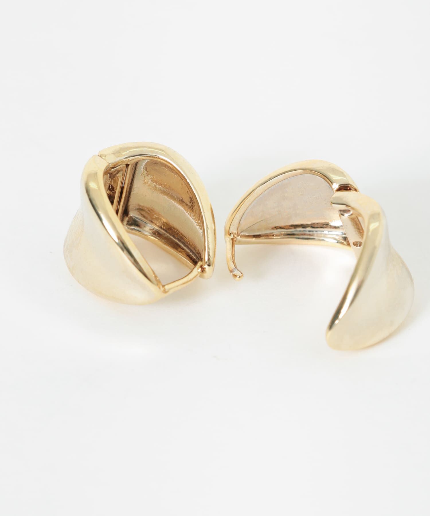 SMELLY「メタルワンタッチピアス」|ピアス|