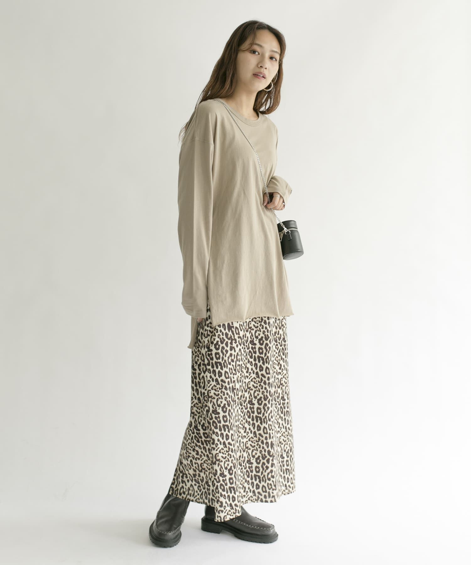  「バックヘンリーオーバーサイズTシャツ」|Tシャツ・カットソー|