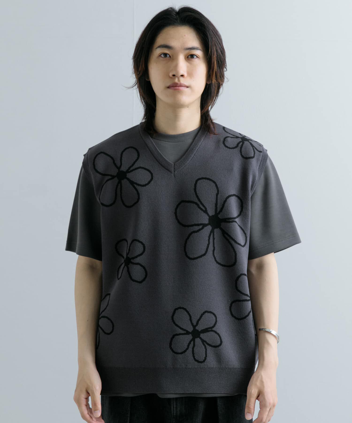 SENSE OF PLACE by URBAN RESEARCH「ポップアートフラワーニットベスト」|ベスト・ジレ|