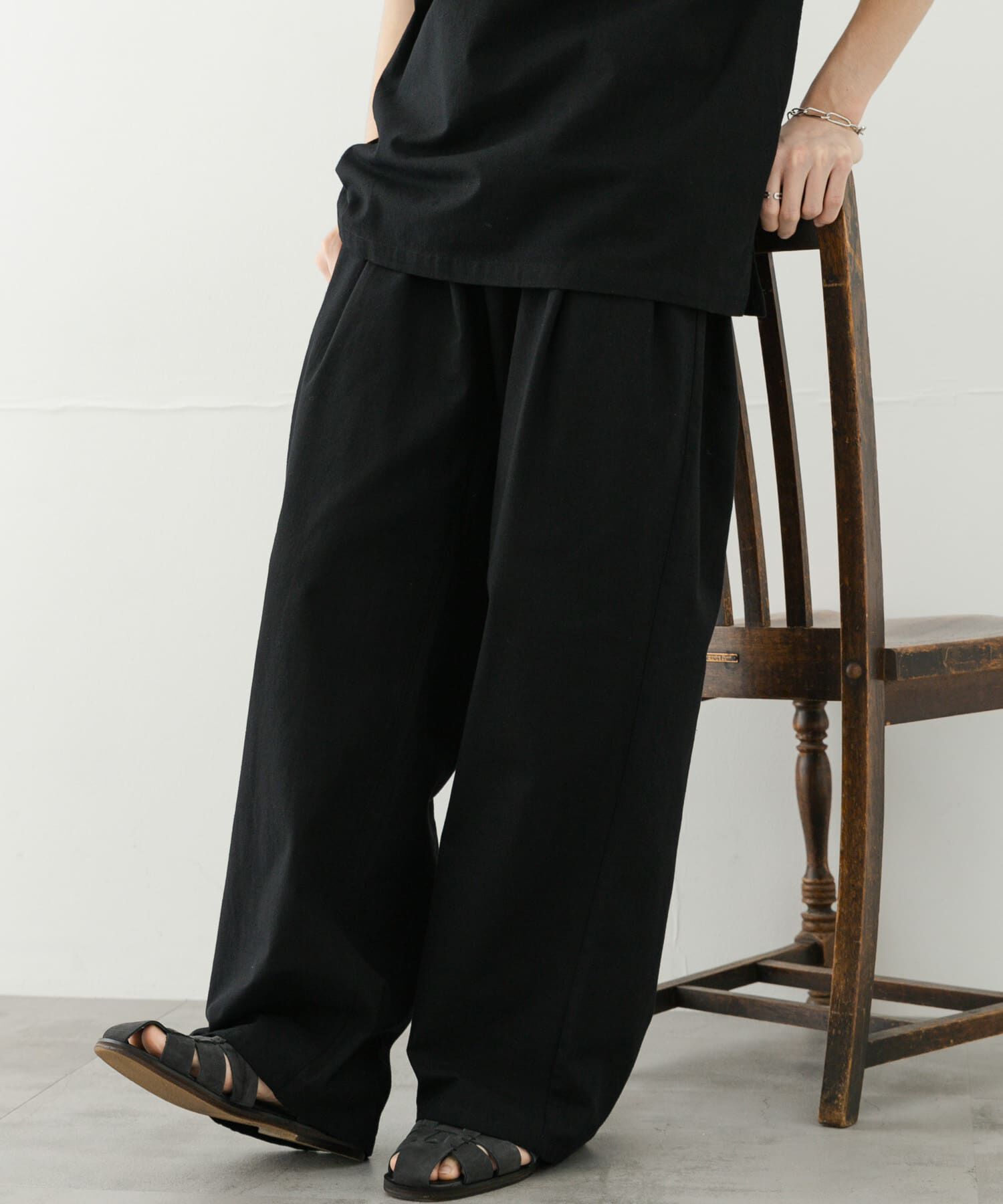 SENSE OF PLACE by URBAN RESEARCH「ドライタッチワイドパンツ」|その他|ブラック