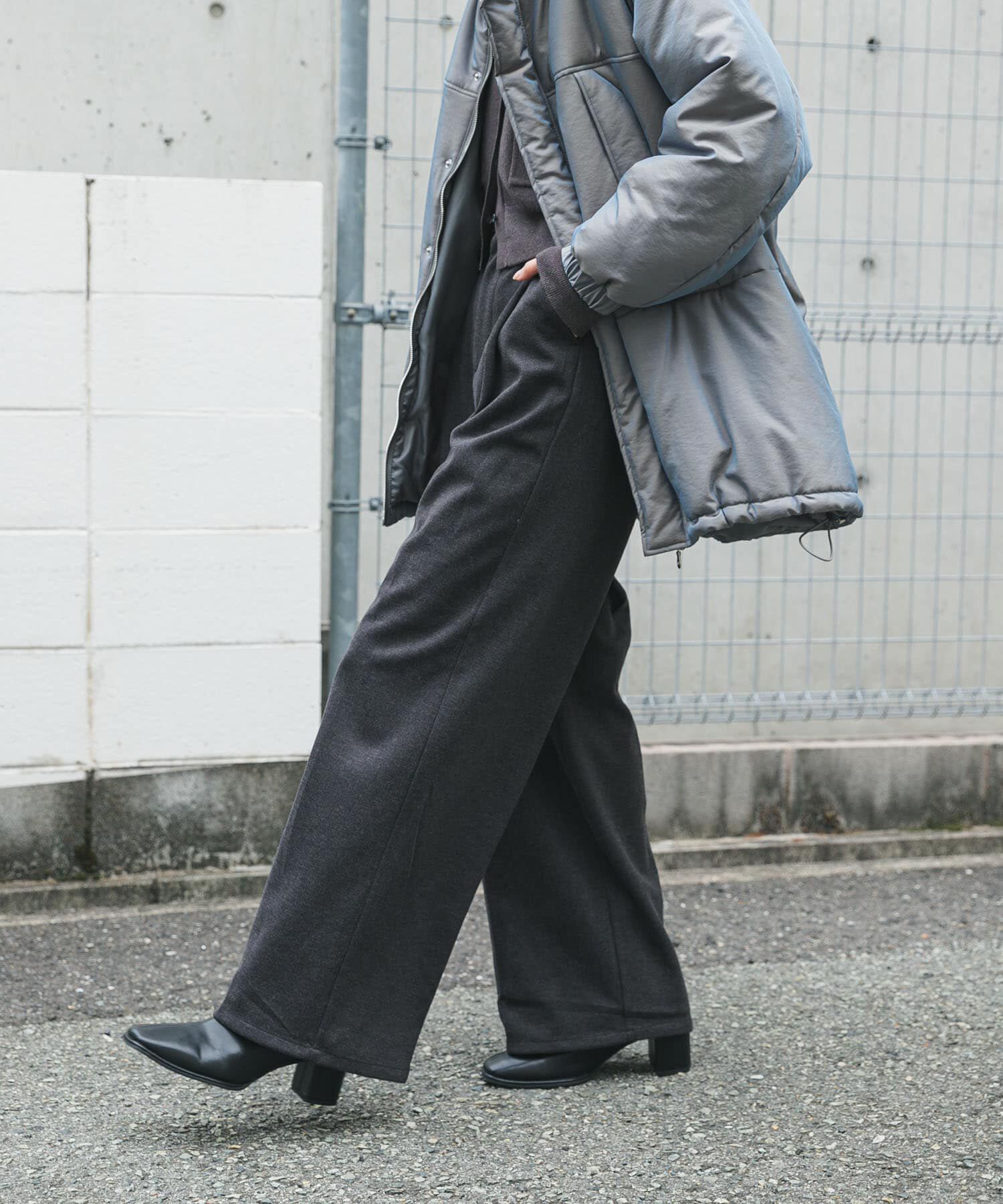 SENSE OF PLACE by URBAN RESEARCH「『BLACK, TALLサイズ/WEB限定』ジャージーストレートスラックス」|その他|