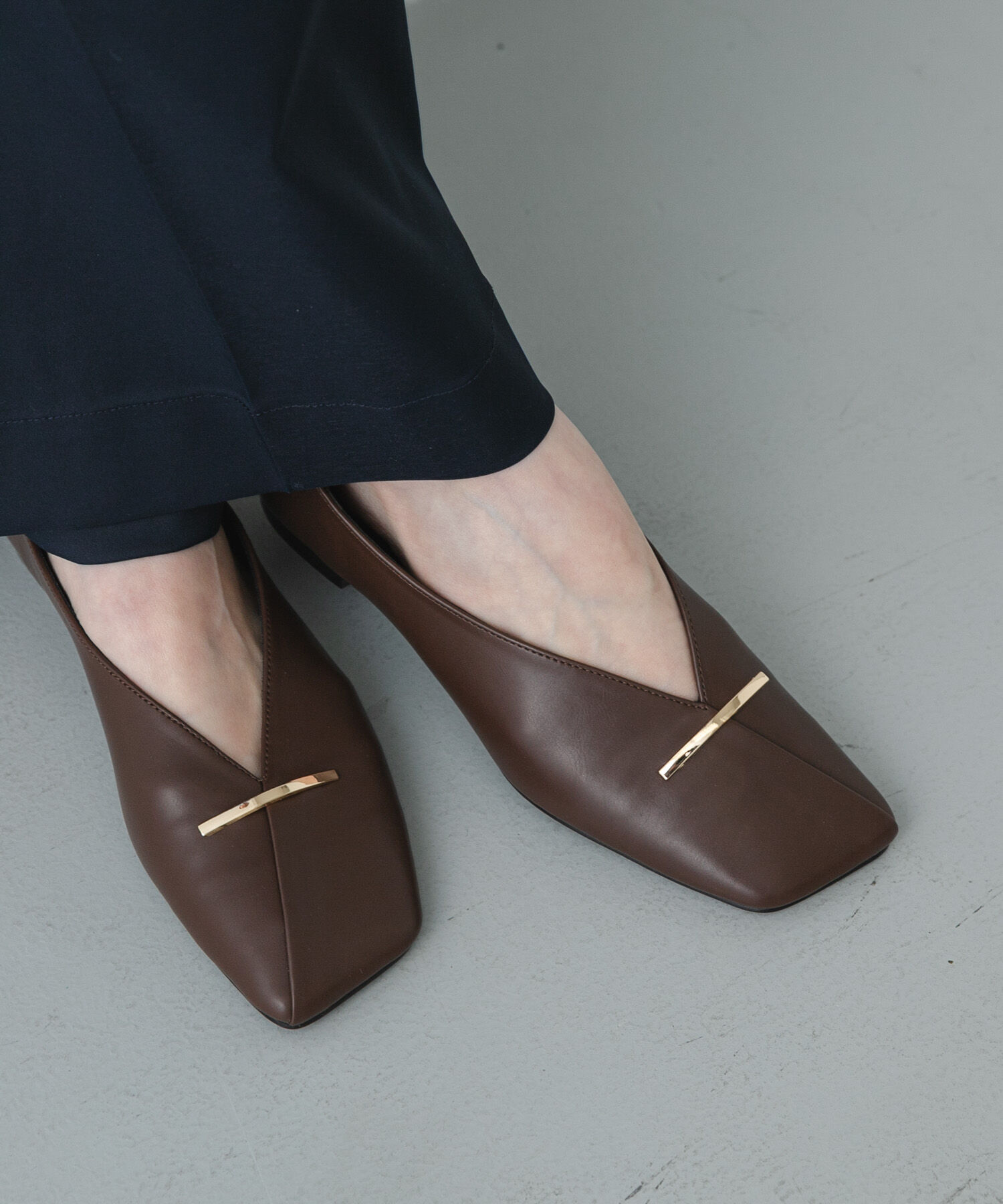 SENSE OF PLACE by URBAN RESEARCH「『抗菌』スクエアカットフラットシューズ」|その他|ブラウン