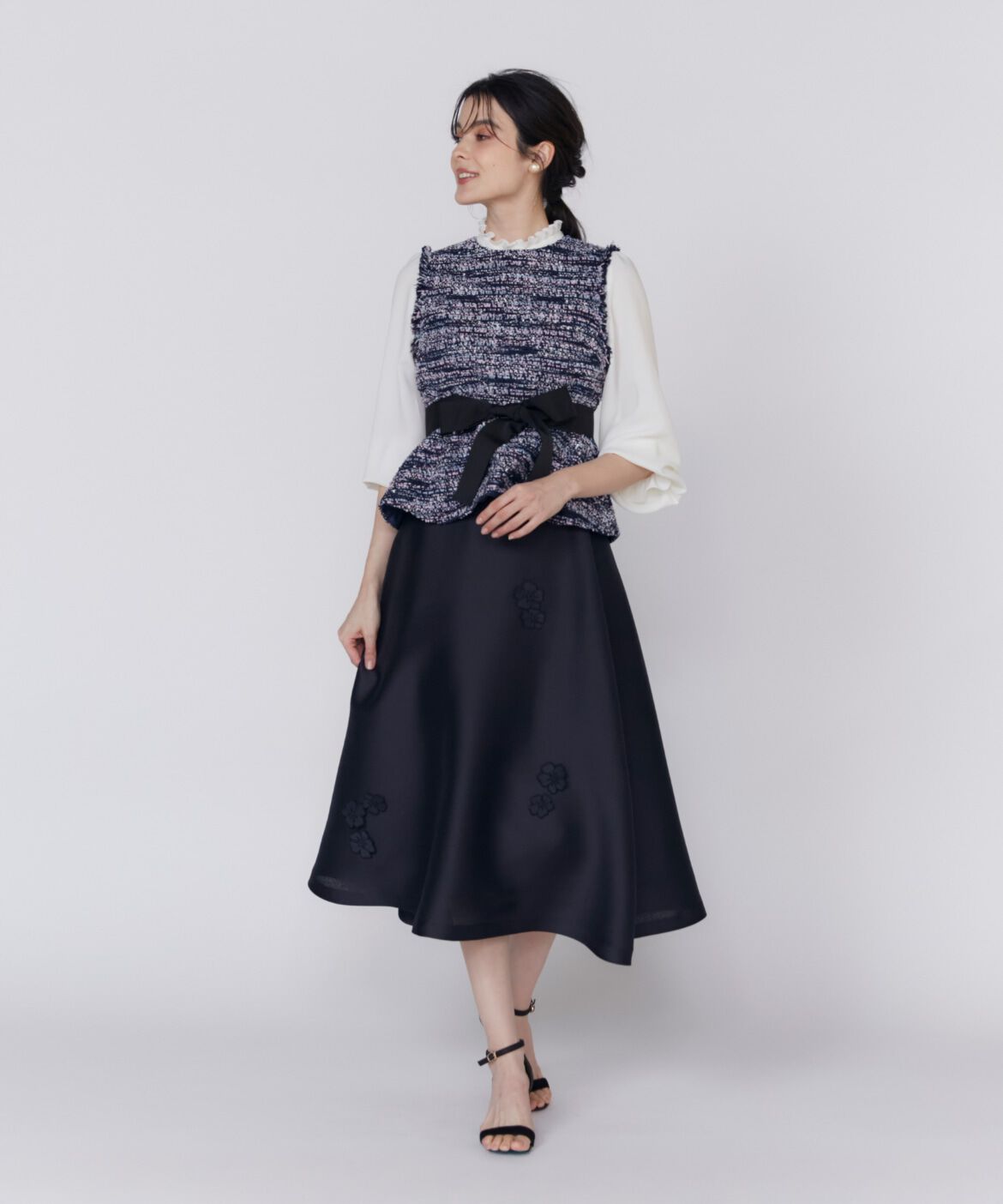 Maglie le cassetto「《大きいｻｲｽﾞ》ﾌｧﾝｼｰﾂｲｰﾄﾞﾍﾟﾌﾟﾗﾑﾌﾞﾗｳｽ《M Magli」|シャツ・ブラウス|