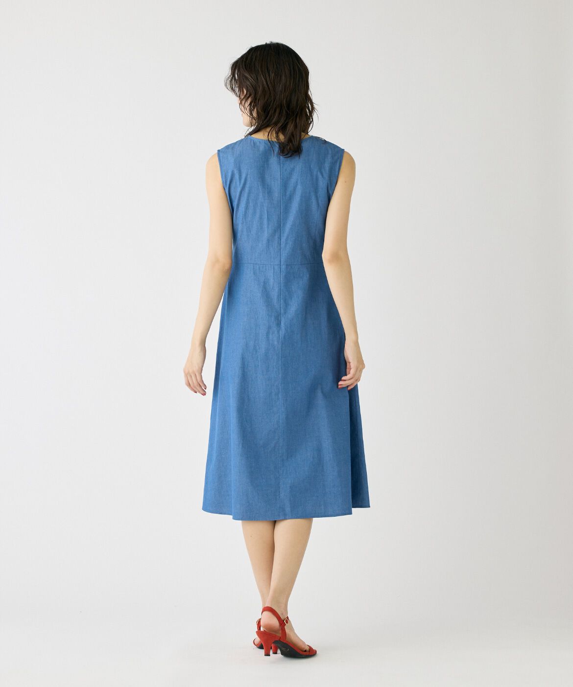 I.T.'S international「ライトデニムウエストリボンワンピース」|ワンピース|
