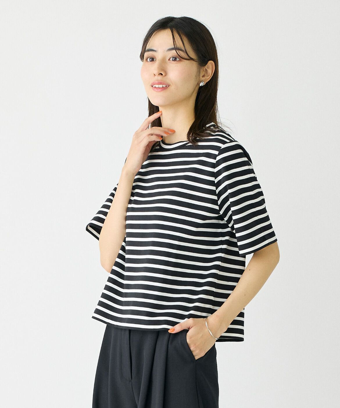 DAY by DAY it&rsquo;s international「コットン天竺半袖Tシャツ」|Tシャツ・カットソー|ブラック