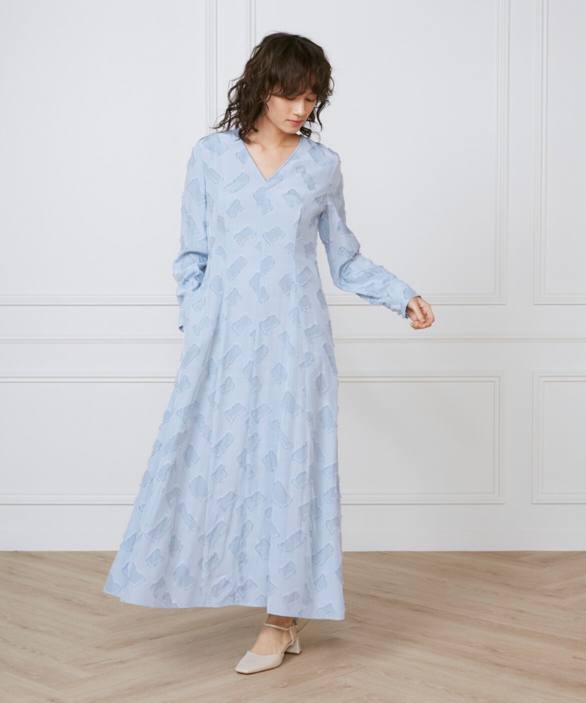 INED「《大きいサイズ》ミディ丈ワンピース　《la veille by SUPERIOR CLOSET》」|ワンピース|