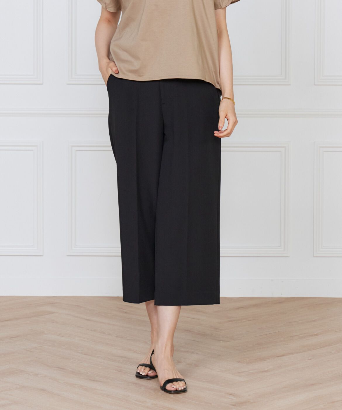 7-IDconcept.「《大きいサイズ》ワイドクロップトパンツ」|その他|ブラック