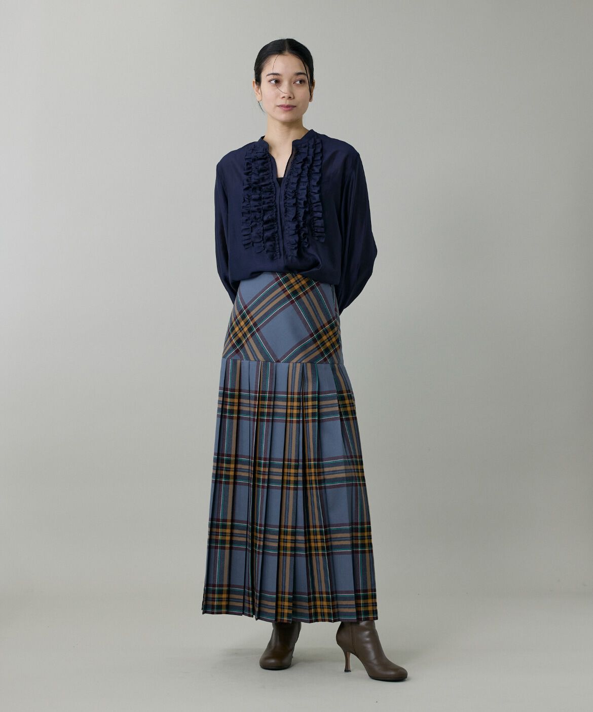 INED「《大きいサイズ》ラッフルブラウス」|シャツ・ブラウス|