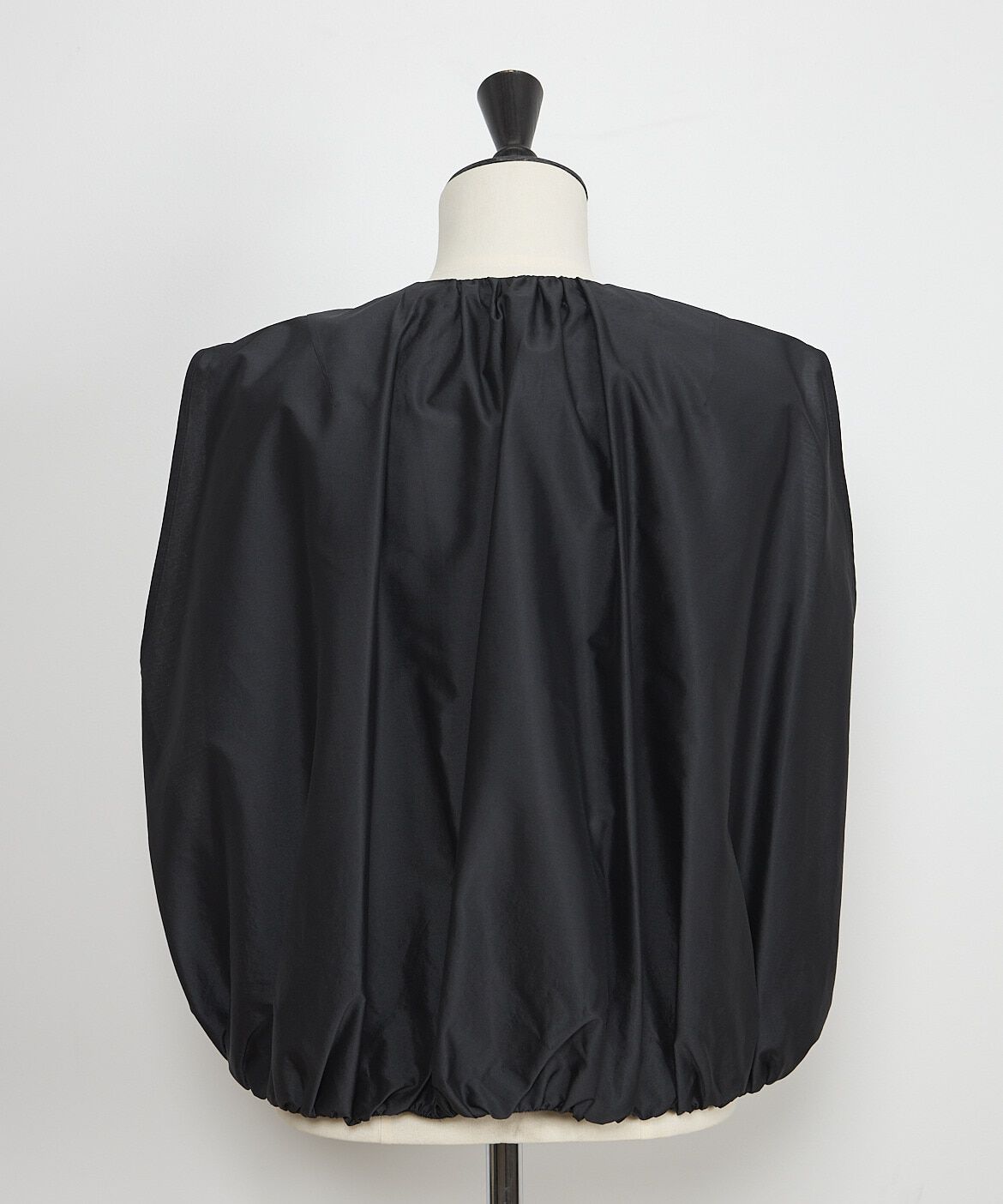 INED「《大きいサイズ》ケープジレブルゾン《la veille by SUPERIOR CLOSET》」|ダウンベスト・ベスト|