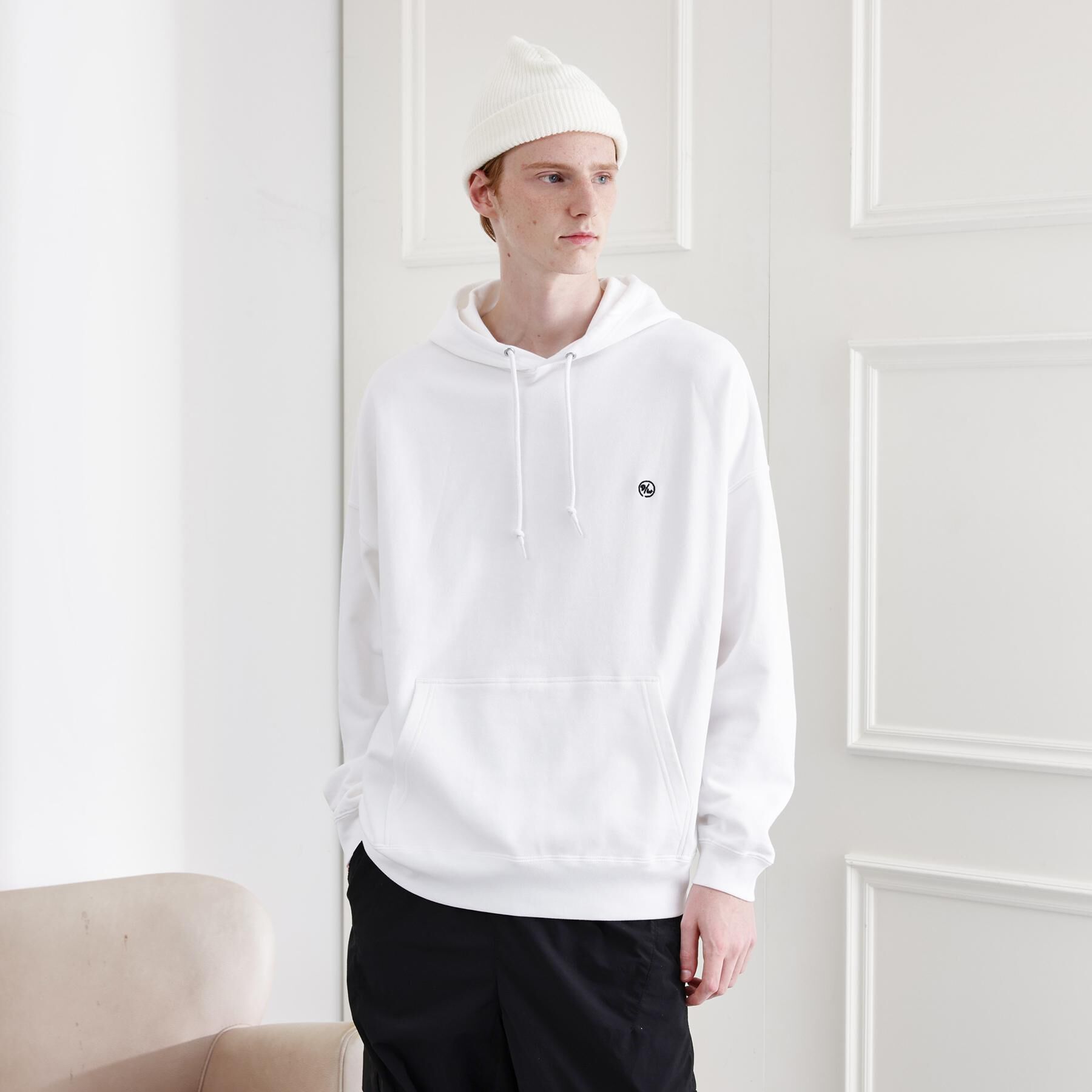 TAKEO KIKUCHI「【LIMITED】ワンポイント刺繍スウェットパーカー」|パーカー|