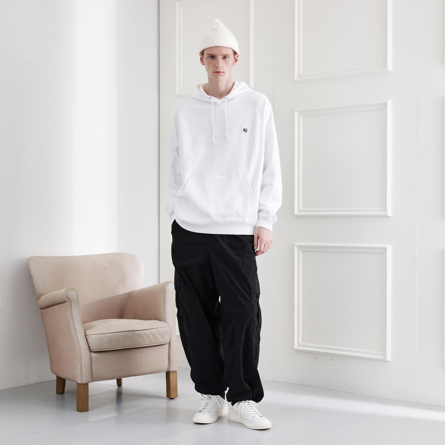 TAKEO KIKUCHI「【LIMITED】ワンポイント刺繍スウェットパーカー」|パーカー|