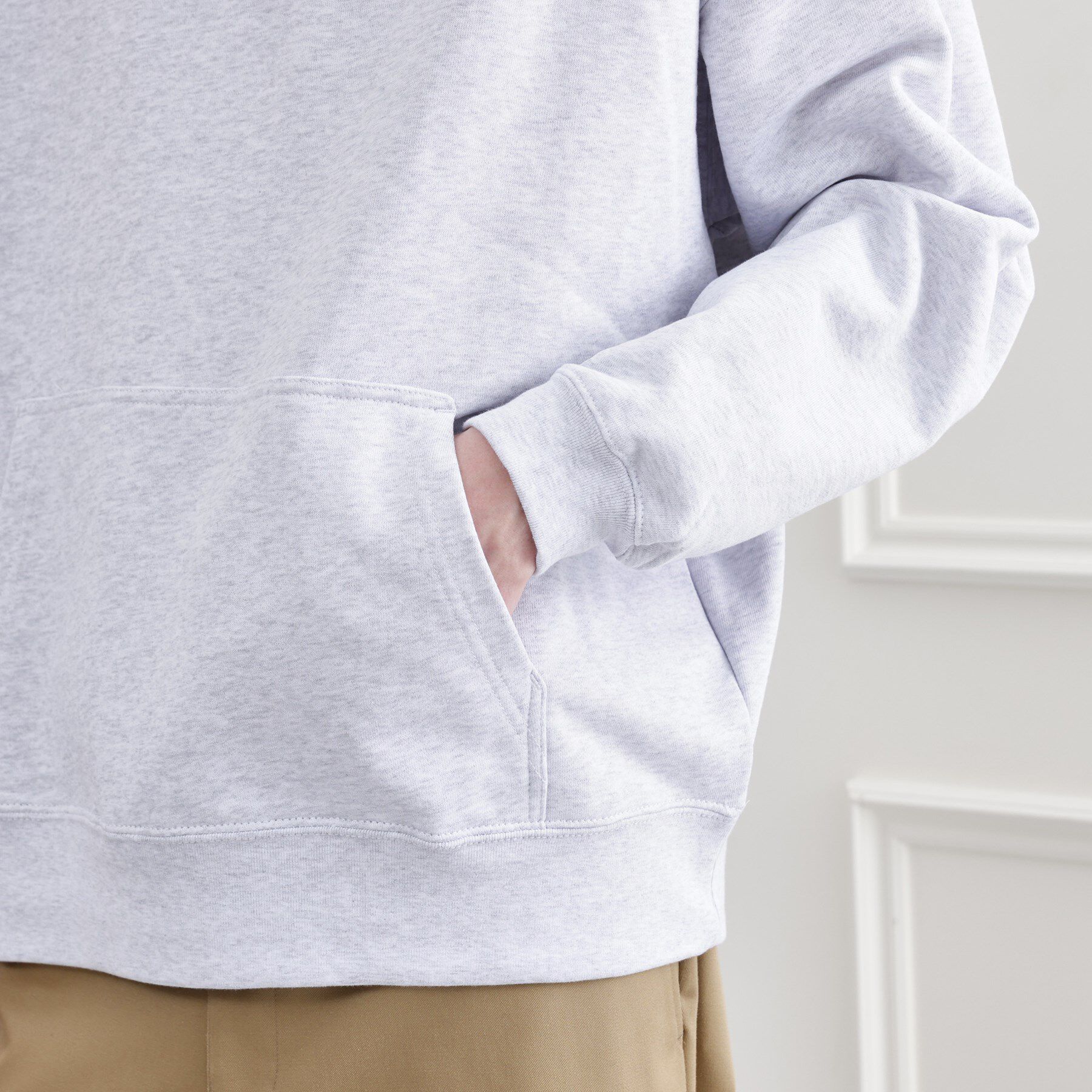 TAKEO KIKUCHI「【LIMITED】ワンポイント刺繍スウェットパーカー」|パーカー|