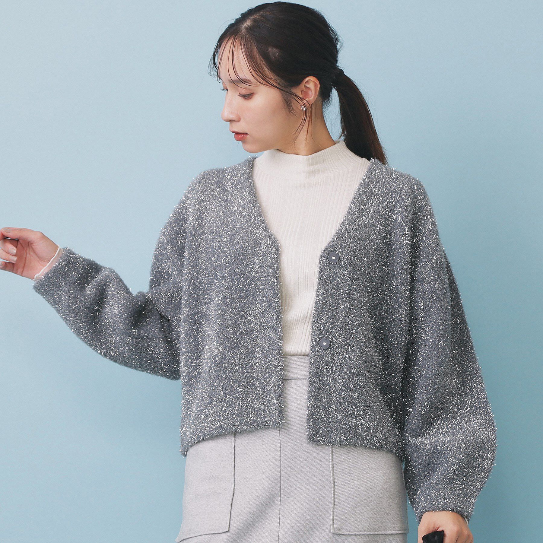 index「リボンブローチフィルムラメフェザーカーディガン【洗濯機OK】」|カーディガン|