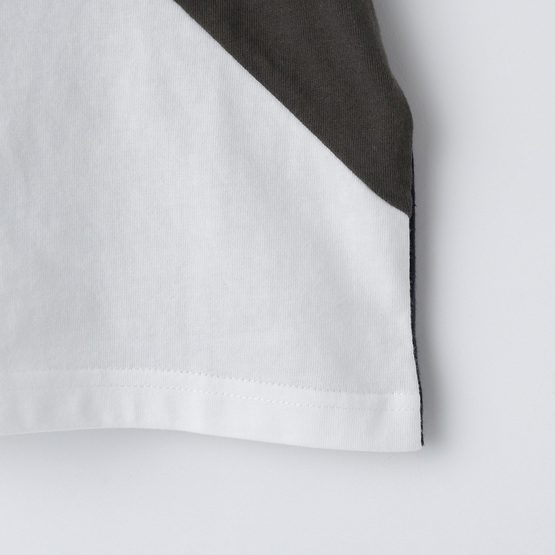 THE SHOP TK「【110－160】斜め切替配色Tシャツ/洗濯機OK」|Tシャツ・カットソー|