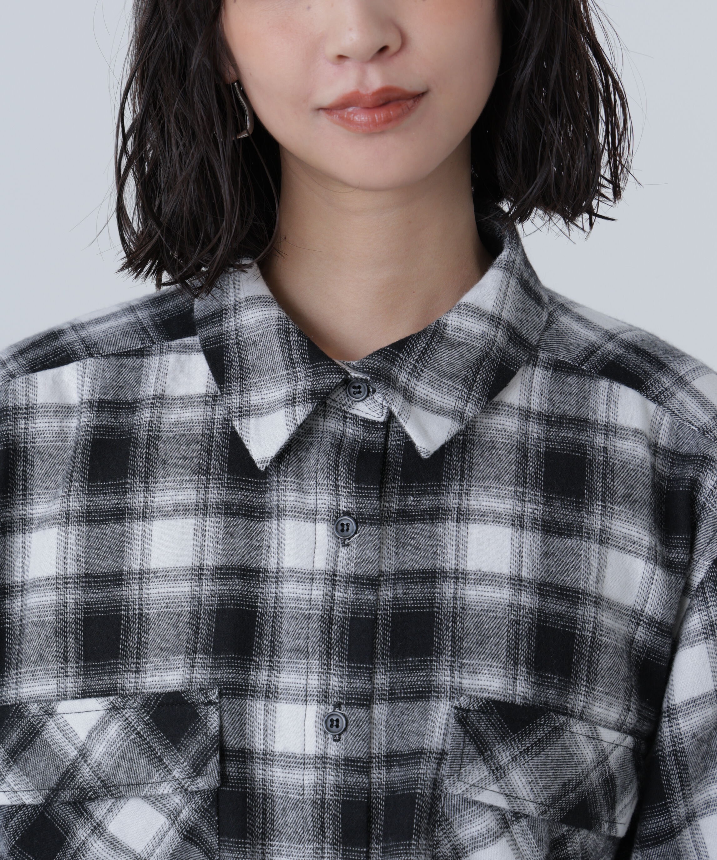  「ビッグポケットショート丈シャツ」|シャツ・ブラウス|