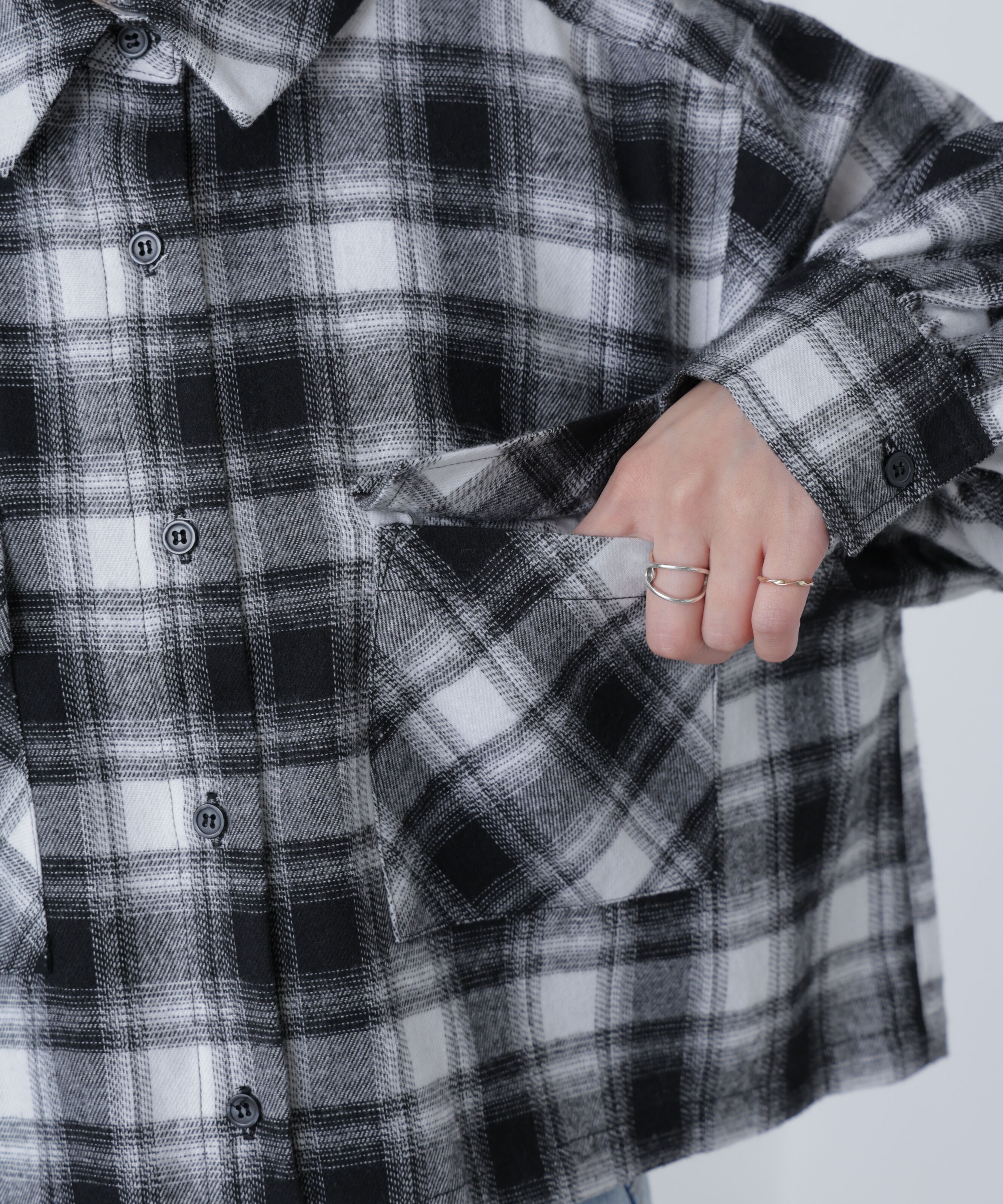  「ビッグポケットショート丈シャツ」|シャツ・ブラウス|