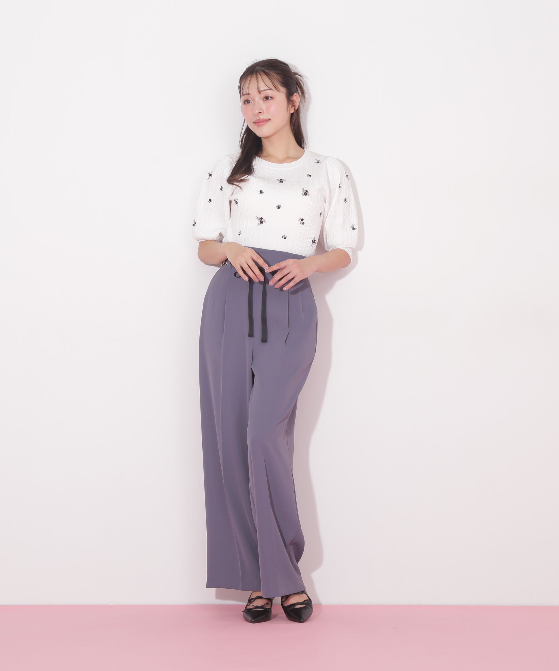  「フラワーエンブロイダリーコンパクトニット」|ニット・セーター|